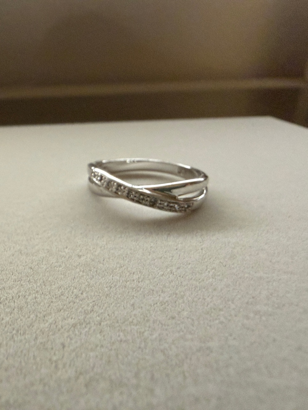Silver Ring - Picture 3 of 4